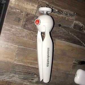 Manfrotto mini tripod